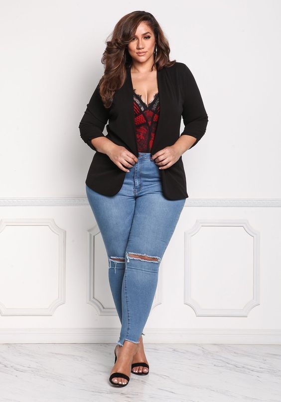 Women's Plus Size Curvy Jeans | Chic And Curvy 