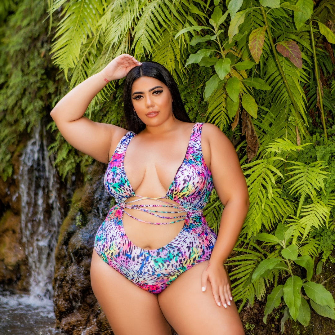  Plus Size Vacation Outfits & Resort Wear| Chic And Curvy Boutique